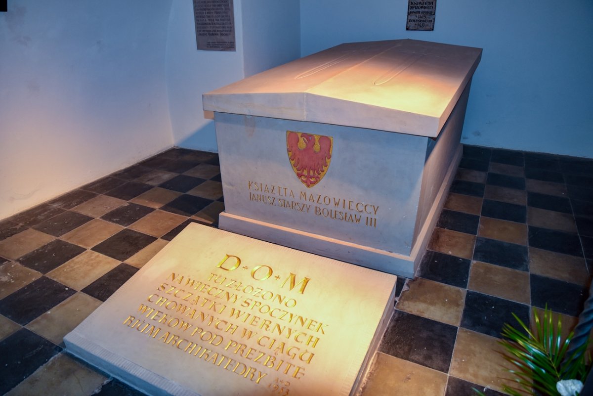 Zdjęcie do wiadomości Burmistrz Kolna oddał hołd założycielowi miasta  - Księciu Mazowieckiemu Januszowi I